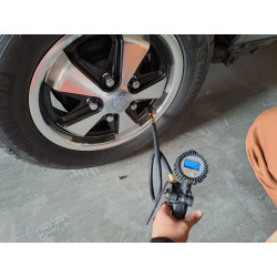 Digitales Manometer