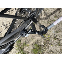 ADAPTADOR DE REMOLQUE DE BICICLETA PINZA CUADRO