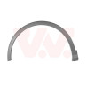 Moulure arc de roue avant gauche
