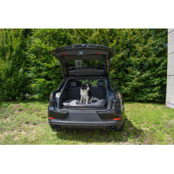Panier pour chien type couchage de coffre
