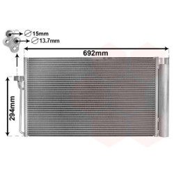 Condenseur avec bouteille