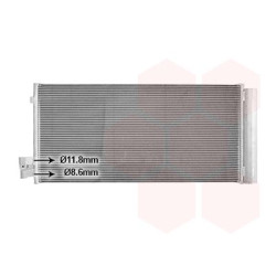 Condenseur avec bouteille