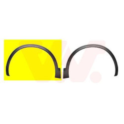 Moulure arc de roue avant gauche