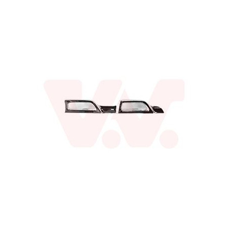 Moulure inférieure de grille