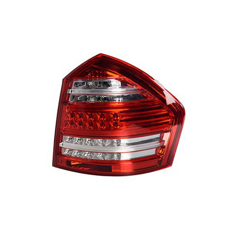 Feu arrière droit 09 