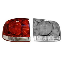 Feu arrière gauche sans partie éléctrique