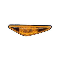 Répétiteur aile avant droit